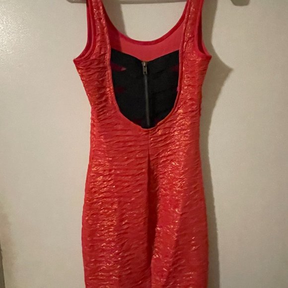 Hot, Sexy must have dress from Material Girl - Picture 2 of 12